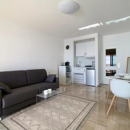 Bahia Bay Apartment *